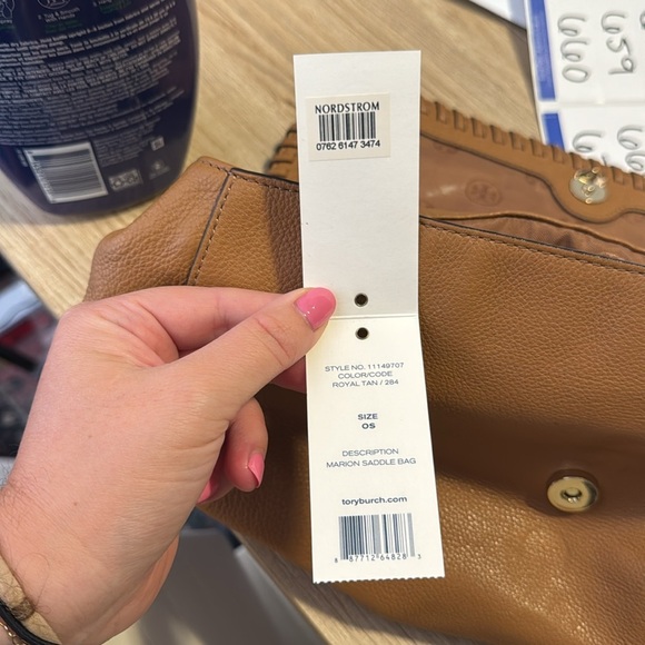 Tory Burch Flap Leather Marion Saddle Shoulder Bag - Picture 6 of 8